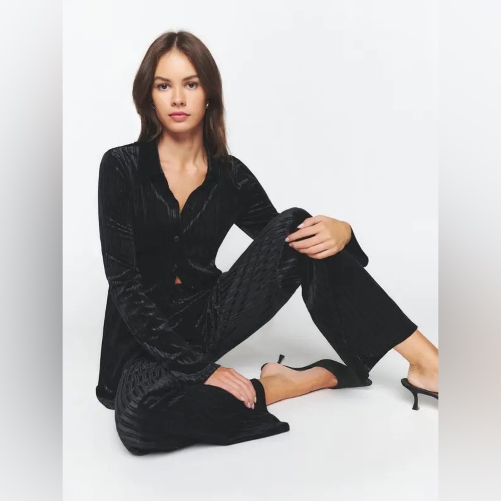 Reformation Darian Two-piece set in Black Velvet Size XS EUC